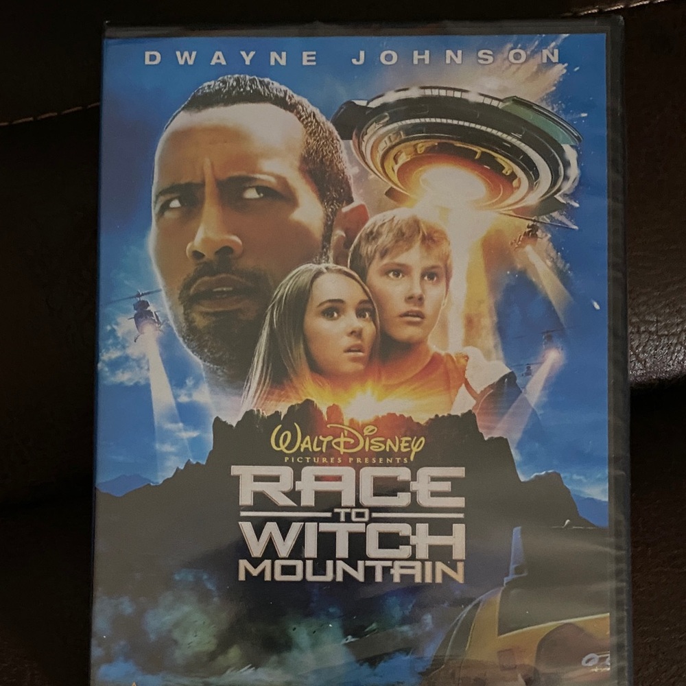 Disney Race to Witch Mountain Blu-ray - Blue, Black, Orange